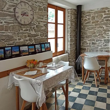 Guest house Atipico *
